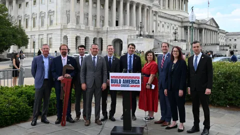 Build America Caucus Group Photo